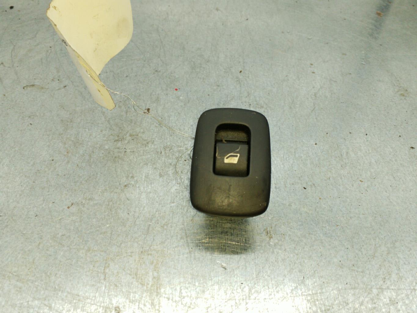Interruttore lavacristalli posteriore destro CITROEN C3 2 PHASE 1 Gasolina - 1