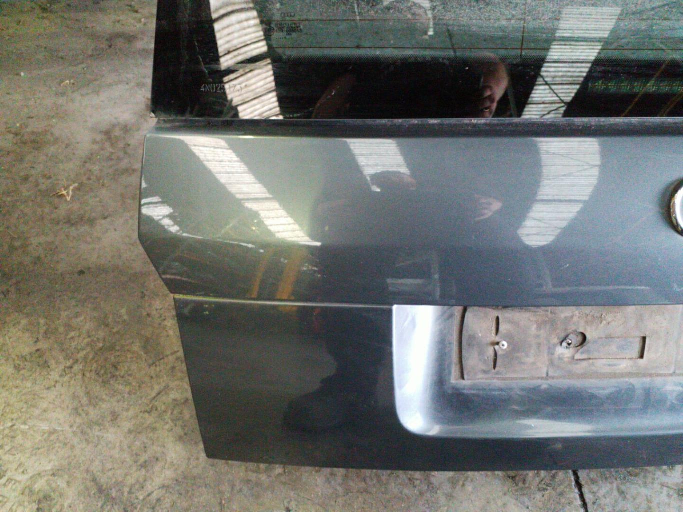 Malle/Hayon arriere AUDI A2 Diesel - 1