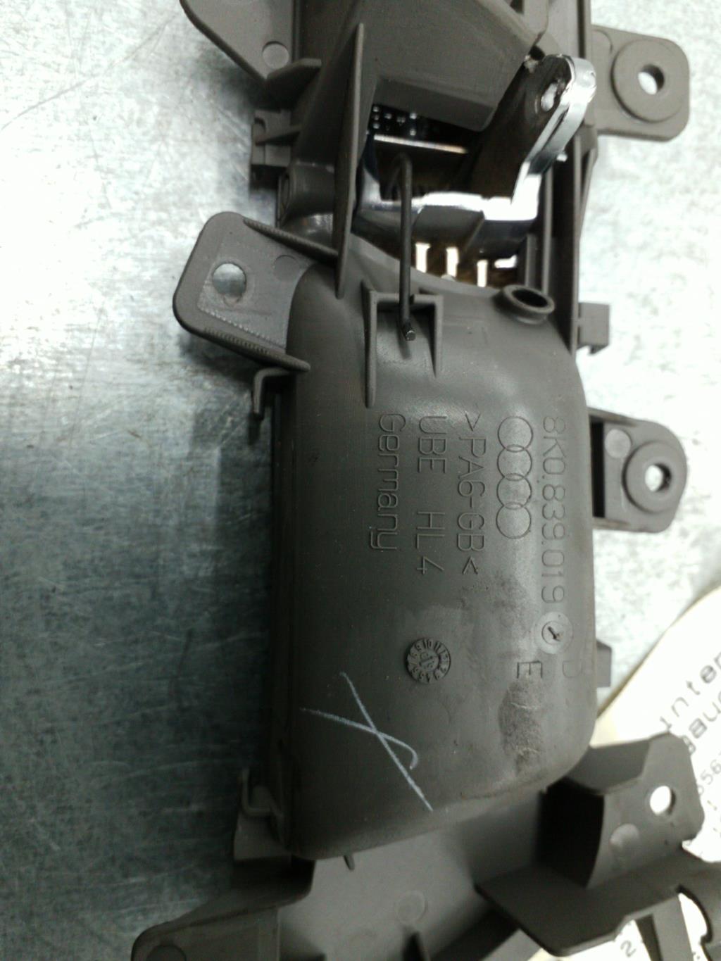Maniglia interna posteriore sinistra AUDI A4 3 PHASE 1 Diésel - 1