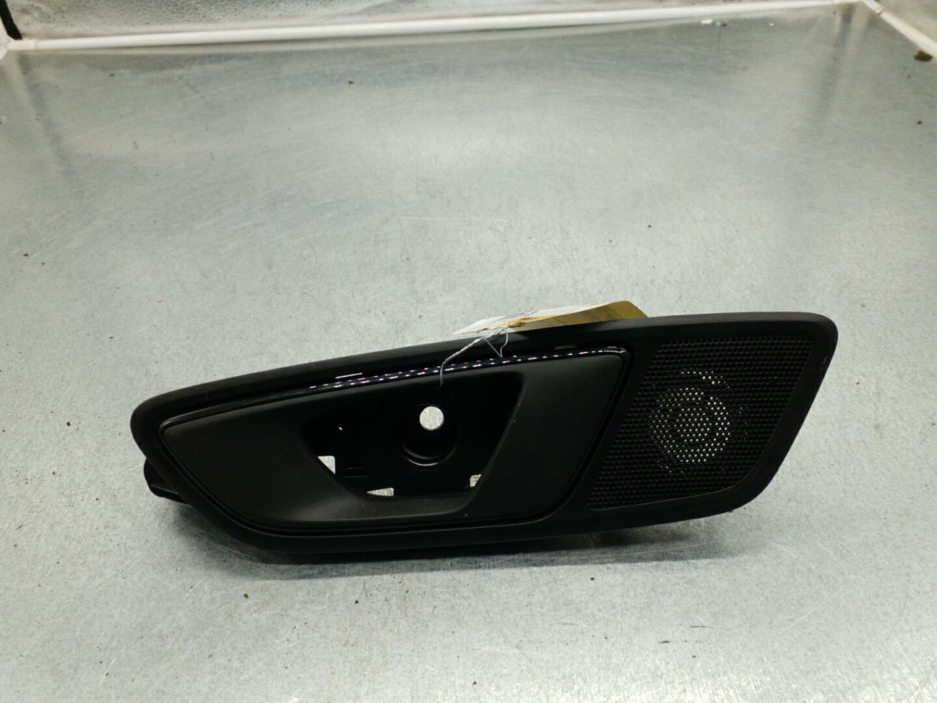 Maniglia interna posteriore sinistra SEAT LEON 3 PHASE 1 Gasolina - 1