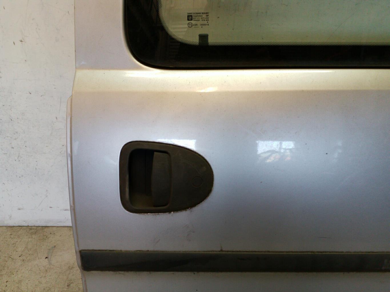Porte laterale gauche OPEL COMBO C PHASE 1 Diesel - 1