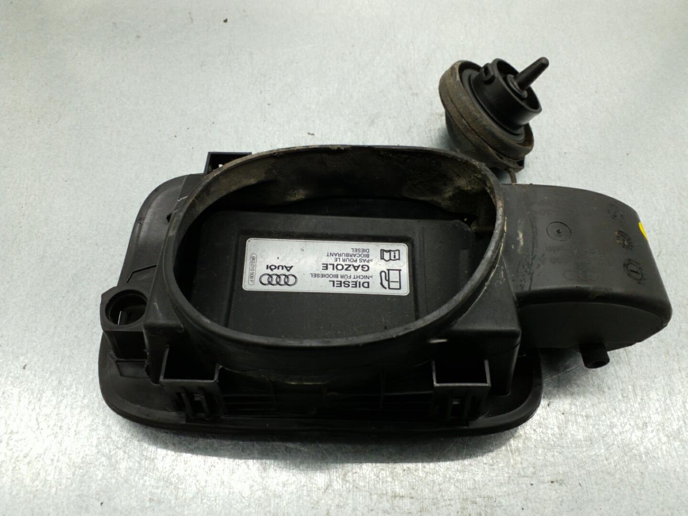 Trappe d'essence AUDI A4 3 PHASE 1 Diesel - 1