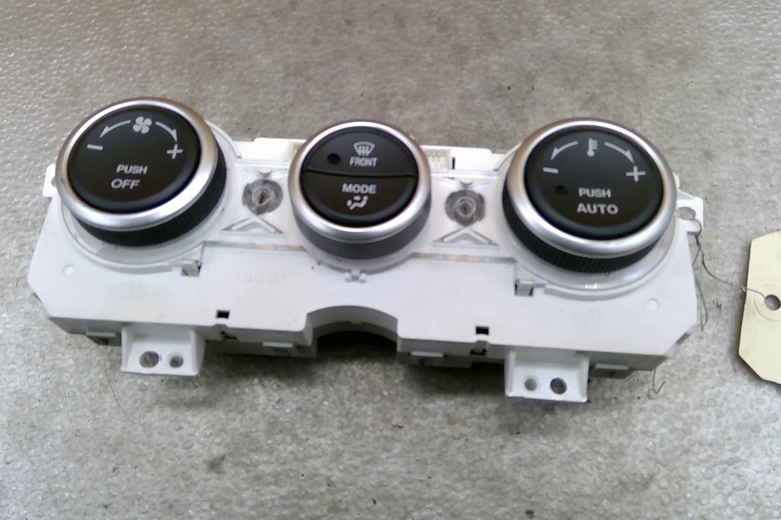 Commande chauffage MAZDA 6 1 PHASE 2 Essence - 1