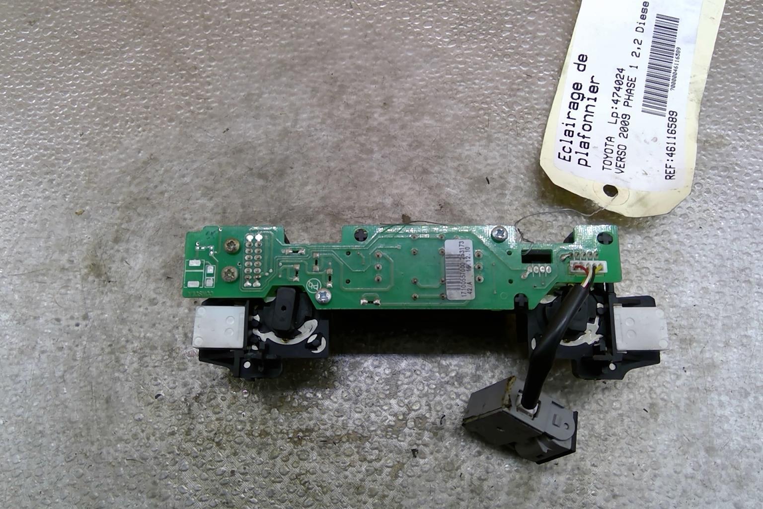 Eclairage de plafonnier TOYOTA VERSO PHASE 1 Diesel - 1