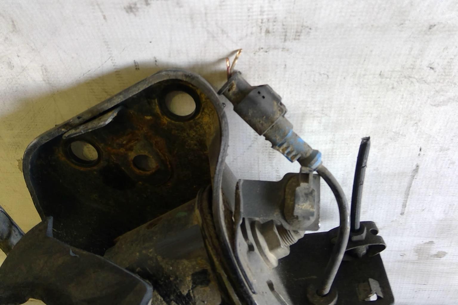 Essieu arriere PEUGEOT 207 PHASE 2 Diesel - 1