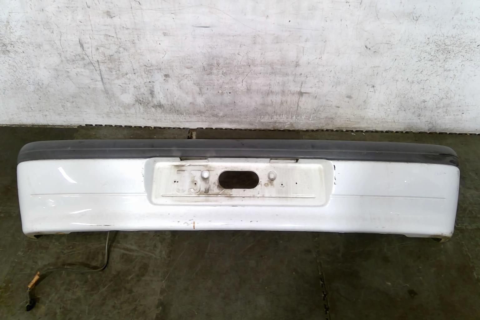 Pare choc arriere RENAULT CLIO 1 PHASE 3 Essence - 1