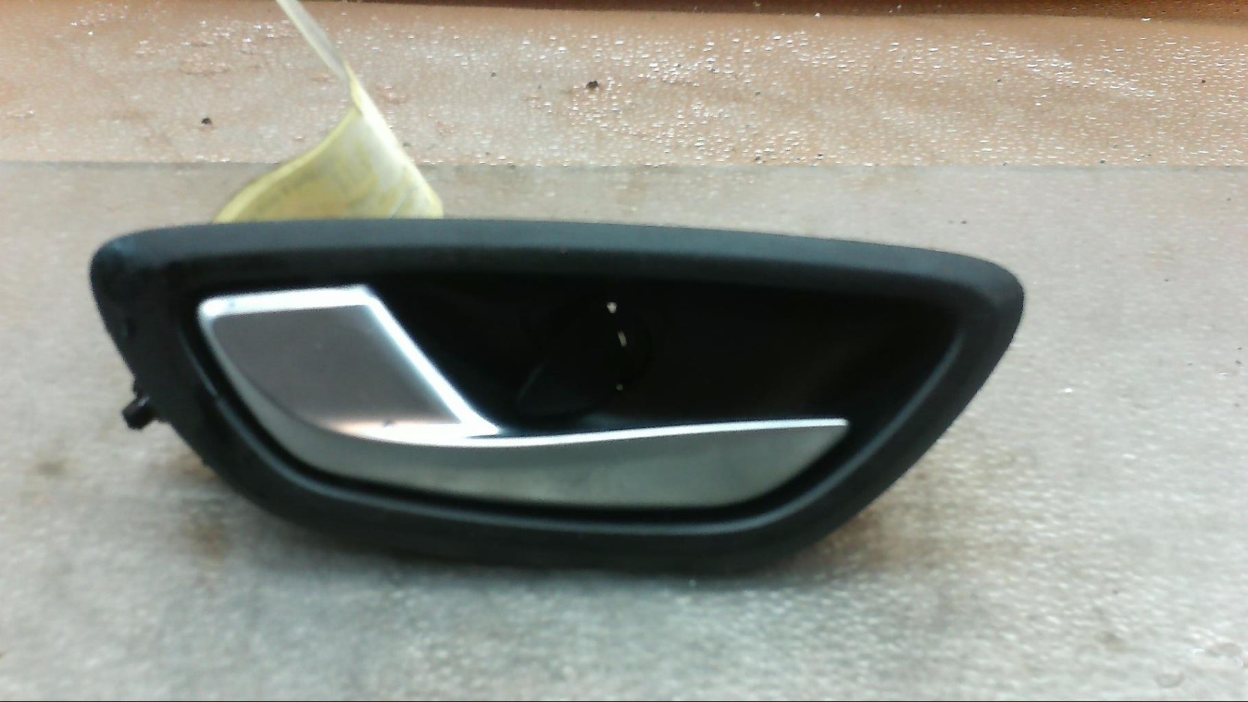 Maniglia interna posteriore sinistra RENAULT MEGANE 4 PHASE 1 BREAK Gasolina - 1