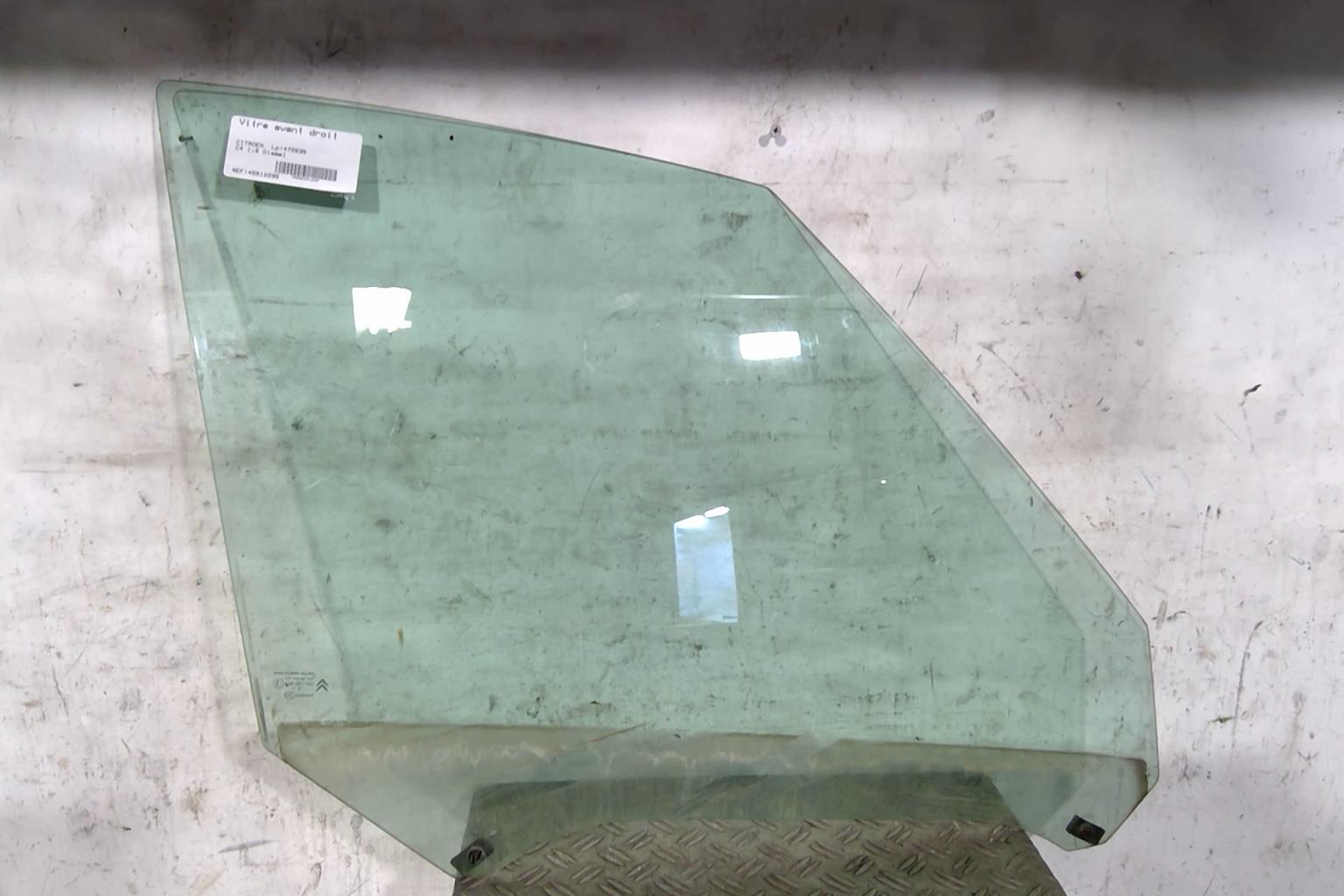 Vitre avant droit CITROEN C4 PICASSO 1 Diesel - 1