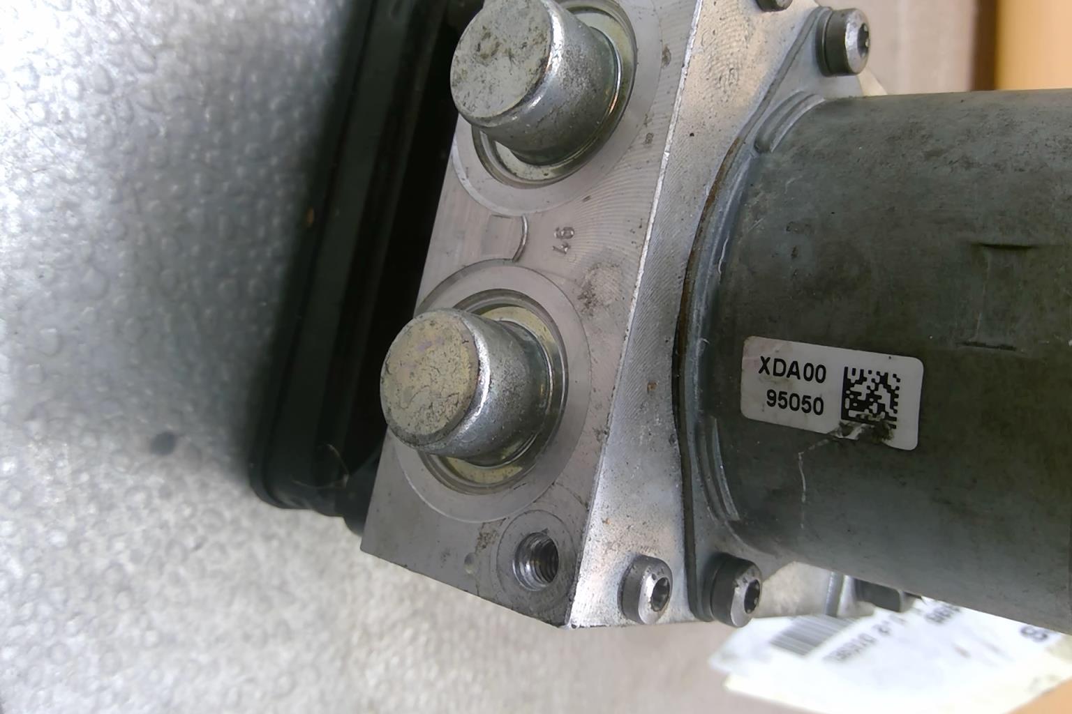 Blocco ABS (antibloccaggio freni) FIAT 500L PHASE 1 Diésel - 1