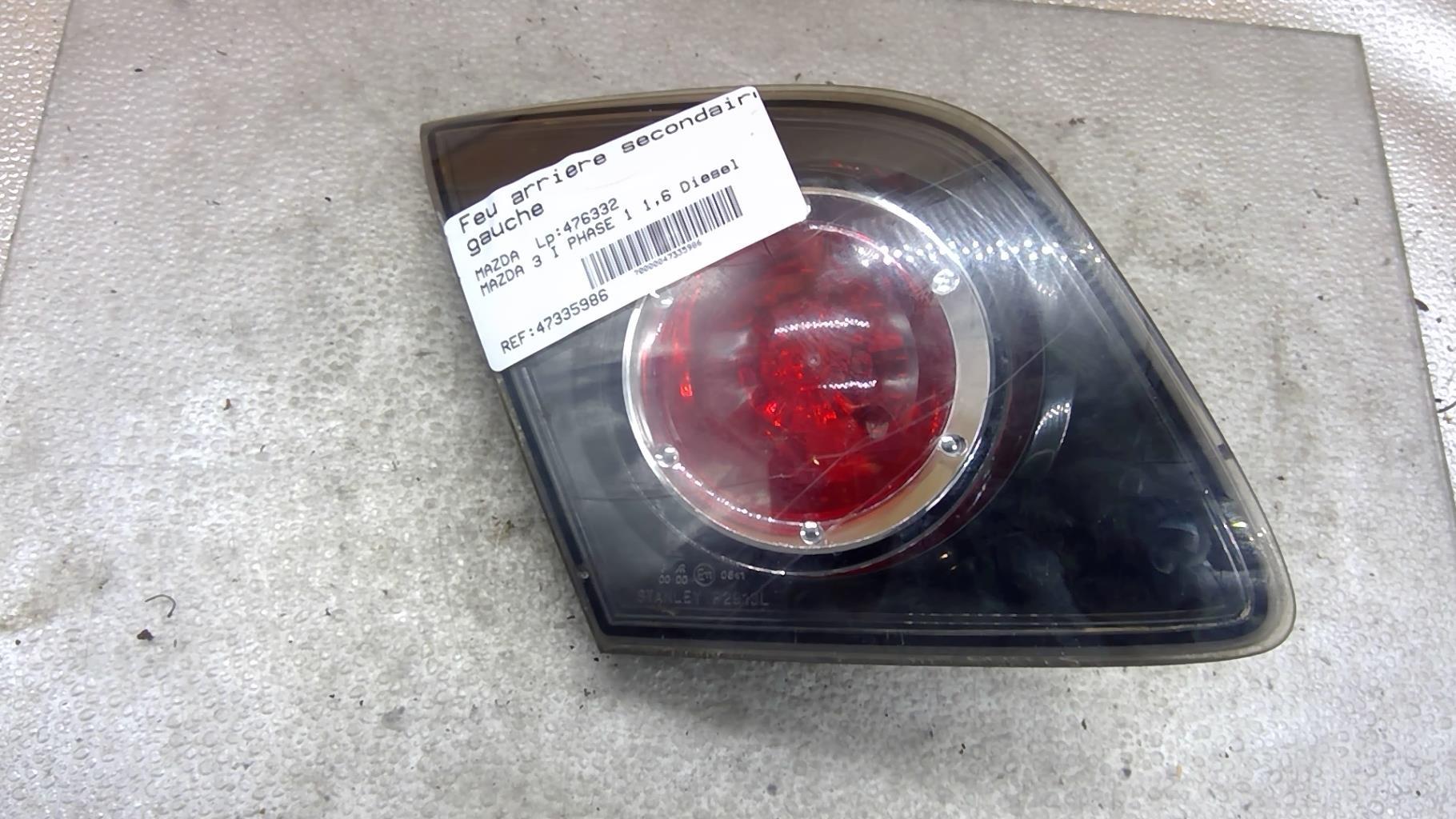 Feu arriere secondaire gauche (feux) MAZDA 3 1 PHASE 1 Diesel - 1