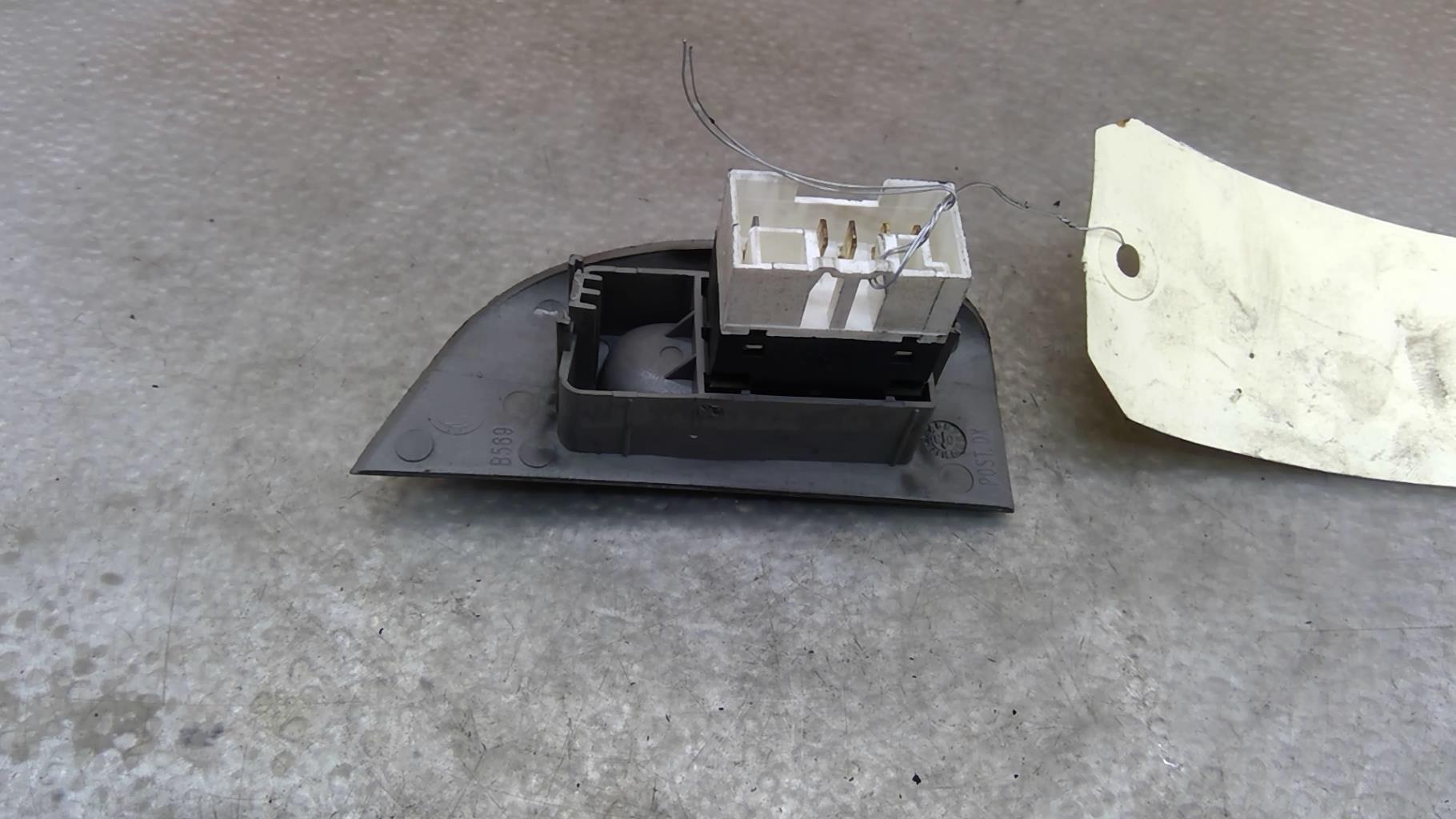 Interruttore lavacristalli posteriore destro FIAT MULTIPLA PHASE 2 Diésel - 1
