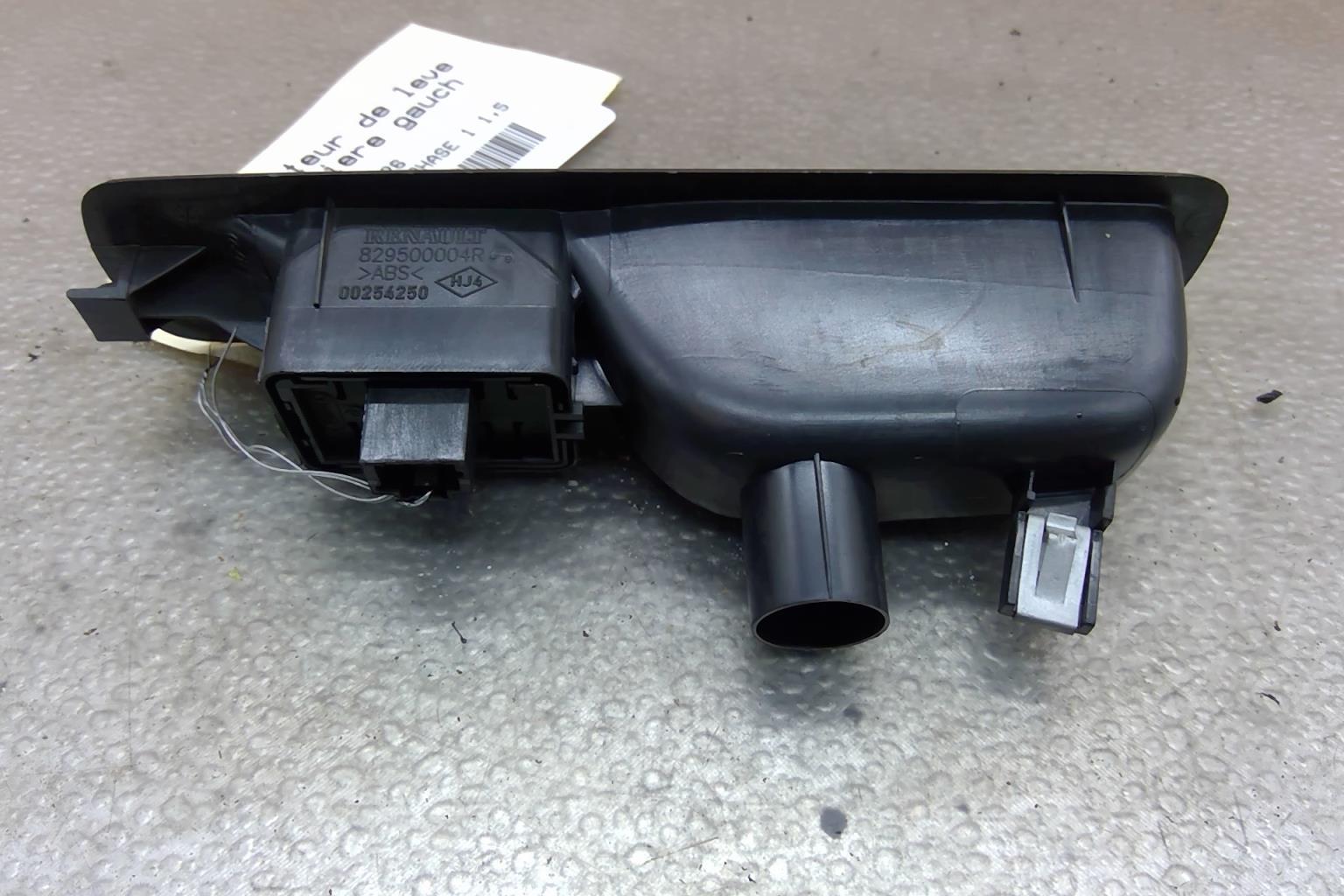 Interruttore lavacristalli posteriore sinistro RENAULT SCENIC 3 PHASE 1 Diésel - 1