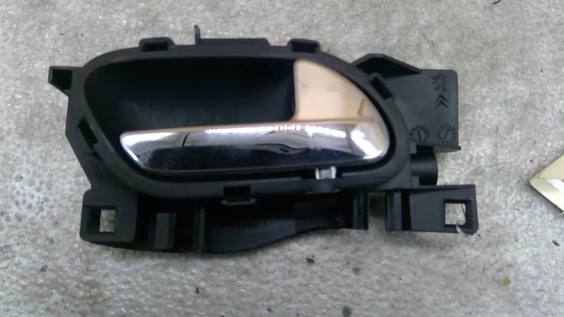 Maniglia interna posteriore destra PEUGEOT 3008 1 PHASE 1 Gasolina - 1