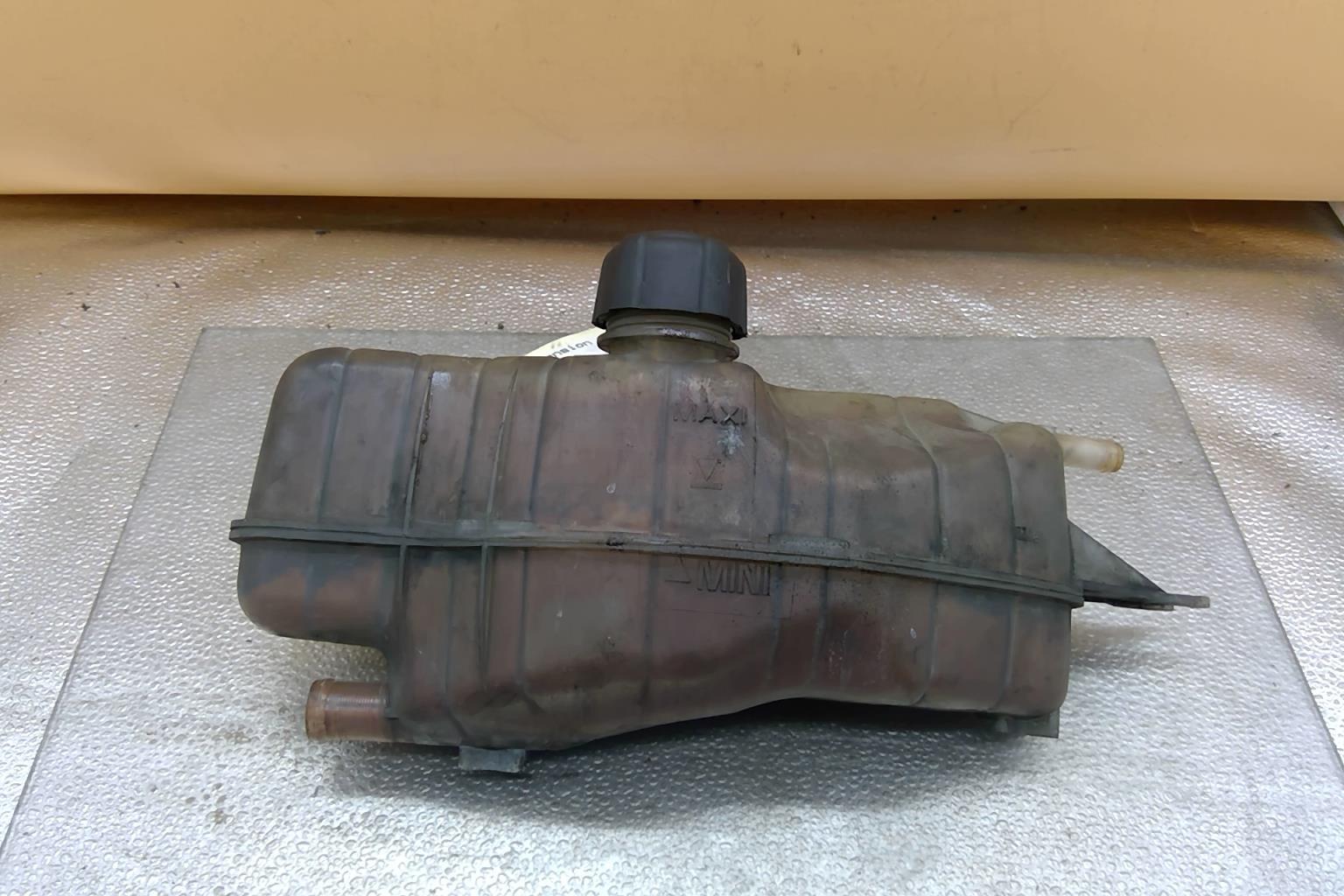 Vase d'expansion NISSAN NOTE 1 PHASE 1 Diesel - 1