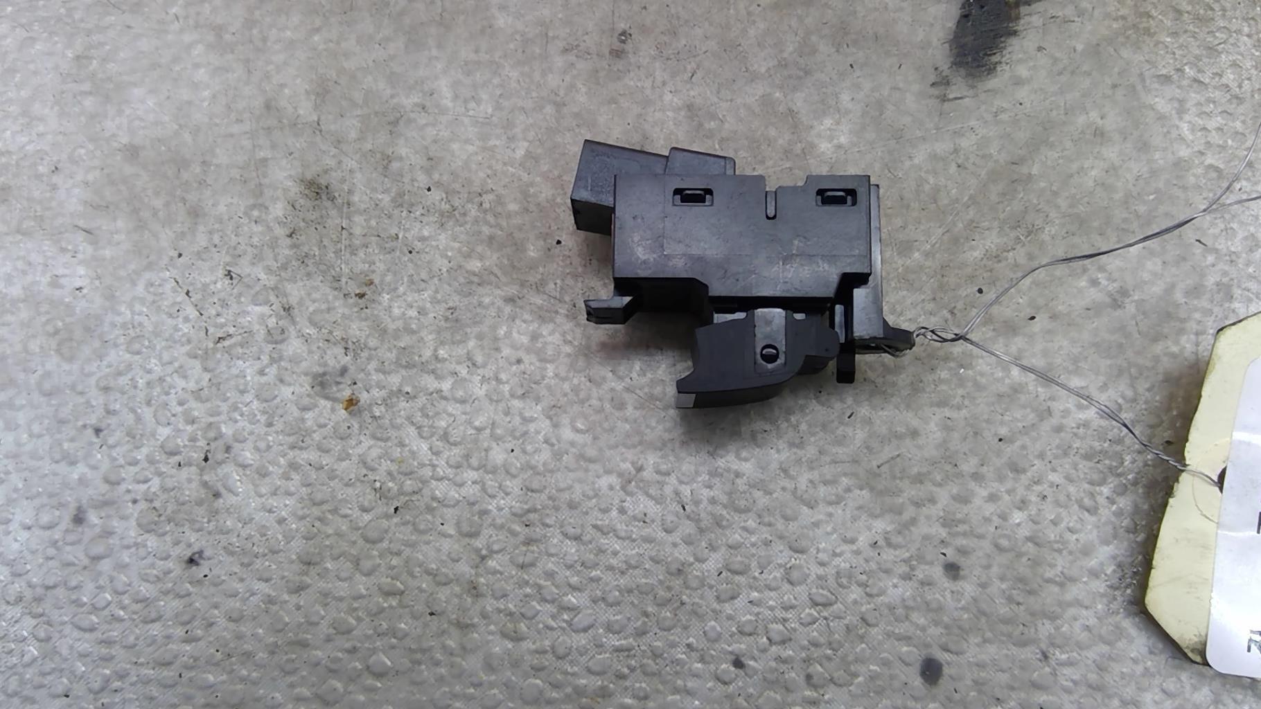 Interruttore lavacristalli posteriore destro LAND ROVER RANGE ROVER 2 EVOQUE Diésel - 1