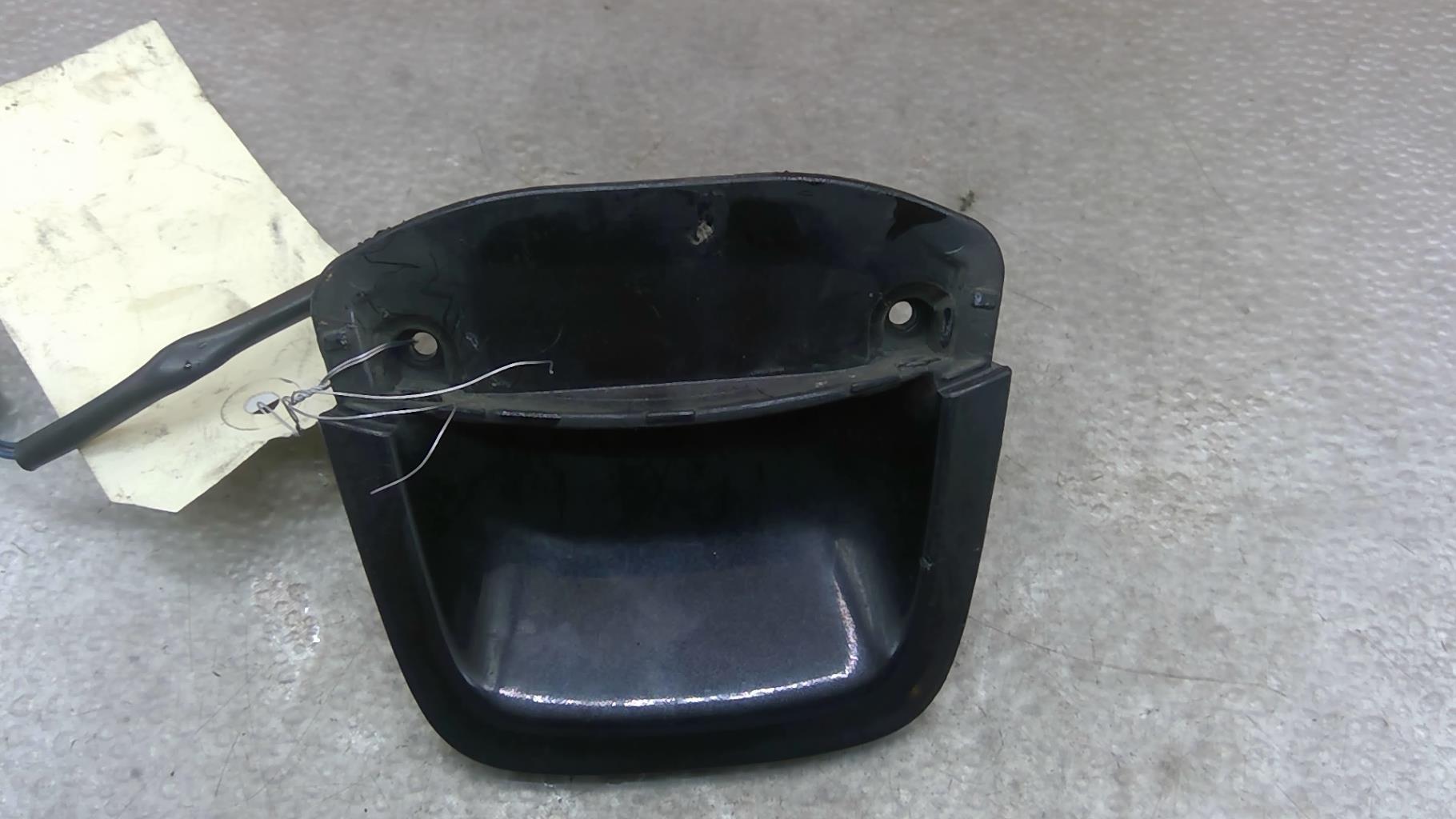 Bouton de coffre OPEL AGILA B Diesel - 1