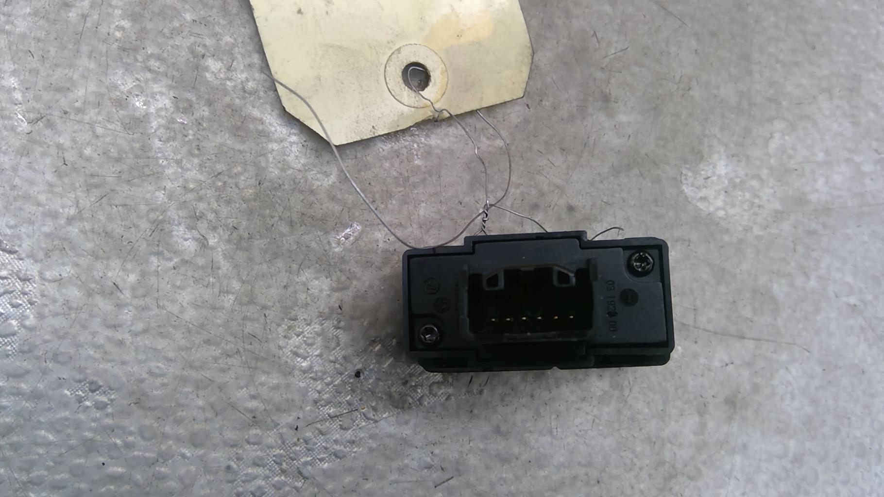 Bouton de warning OPEL AGILA B Diesel - 1