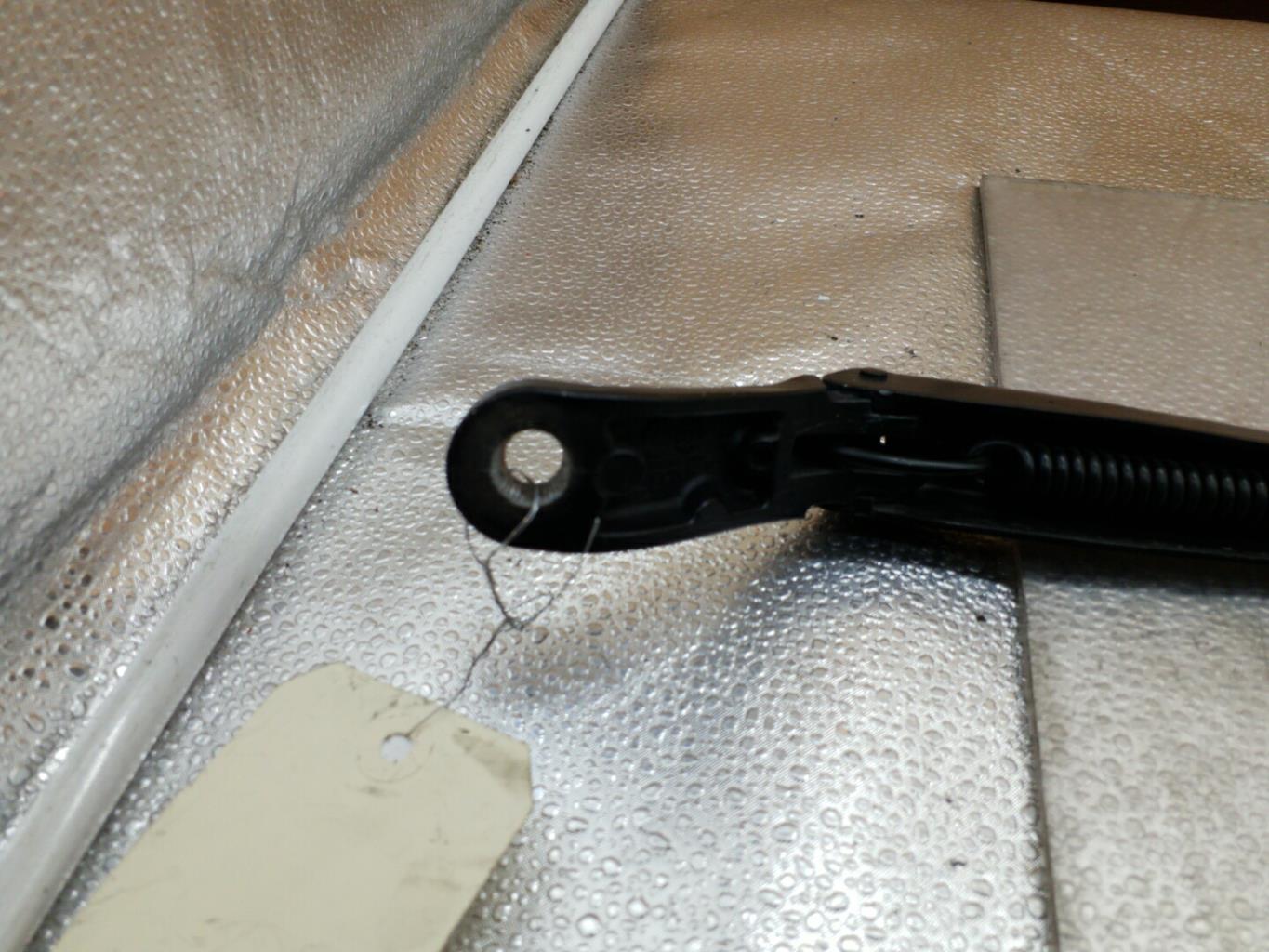 Braccio tergicristallo anteriore destro PEUGEOT 407 COUPE Diésel - 1