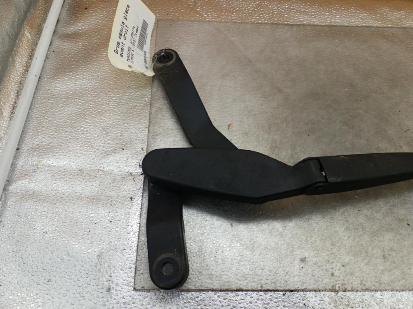 Braccio tergicristallo anteriore destro MERCEDES CLASSE E 212 PHASE 1 Diésel - 1