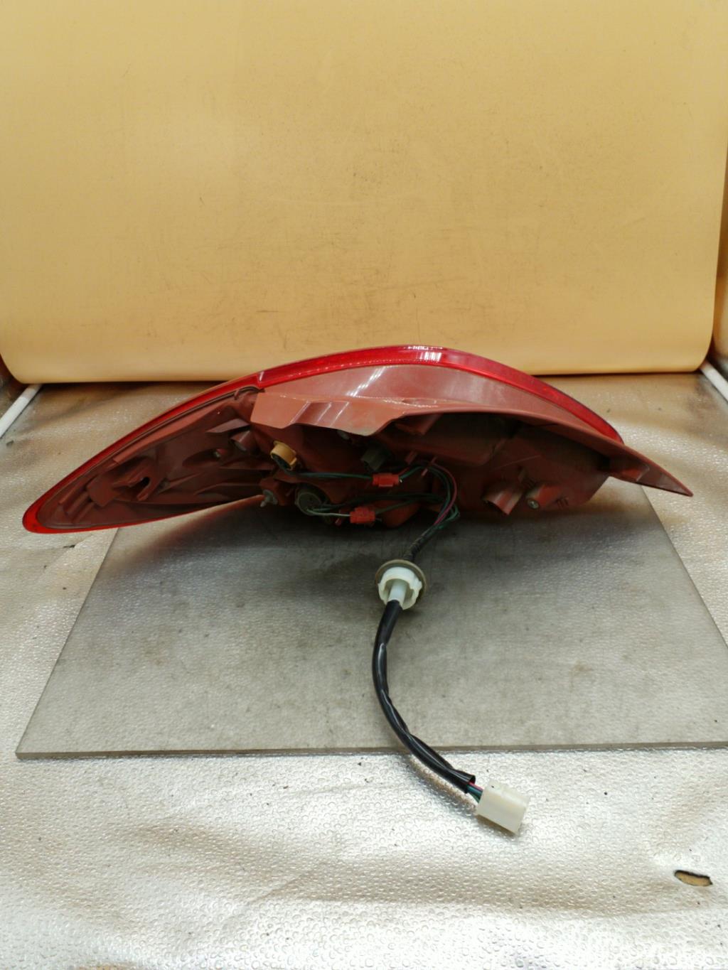 Fanale posteriore principale destro (luci) MAZDA 2 2 PHASE 1 Gasolina - 1