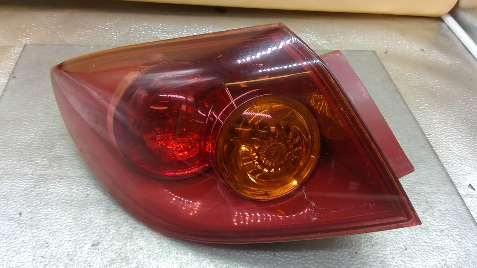 Fanale posteriore principale sinistro (luci) MAZDA 3 1 PHASE 1 Gasolina - 1