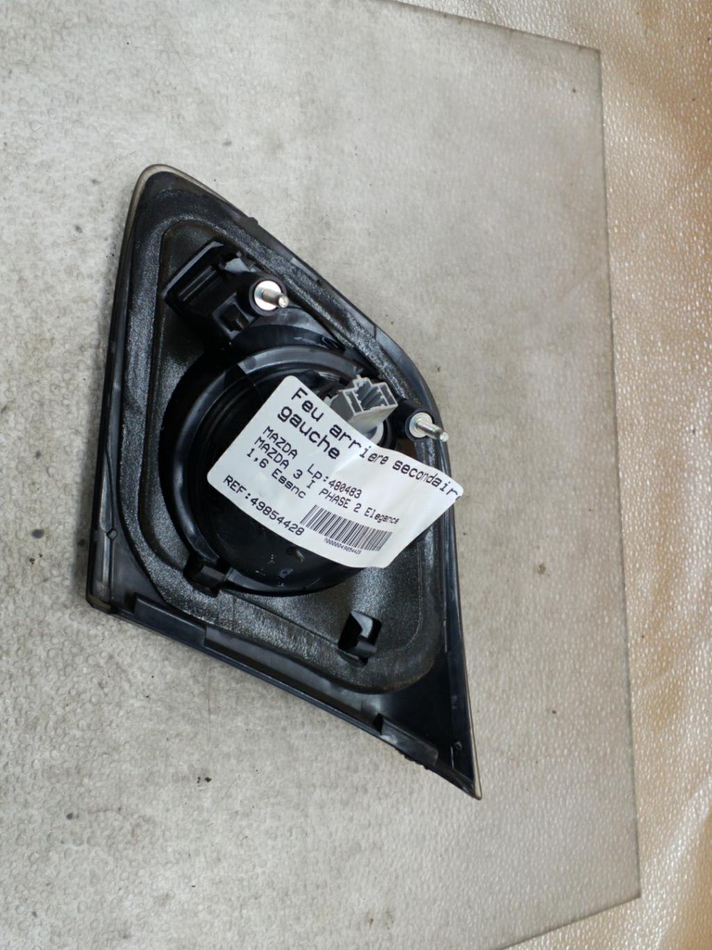 Feu arriere secondaire gauche (feux) MAZDA 3 1 PHASE 1 Essence - 1