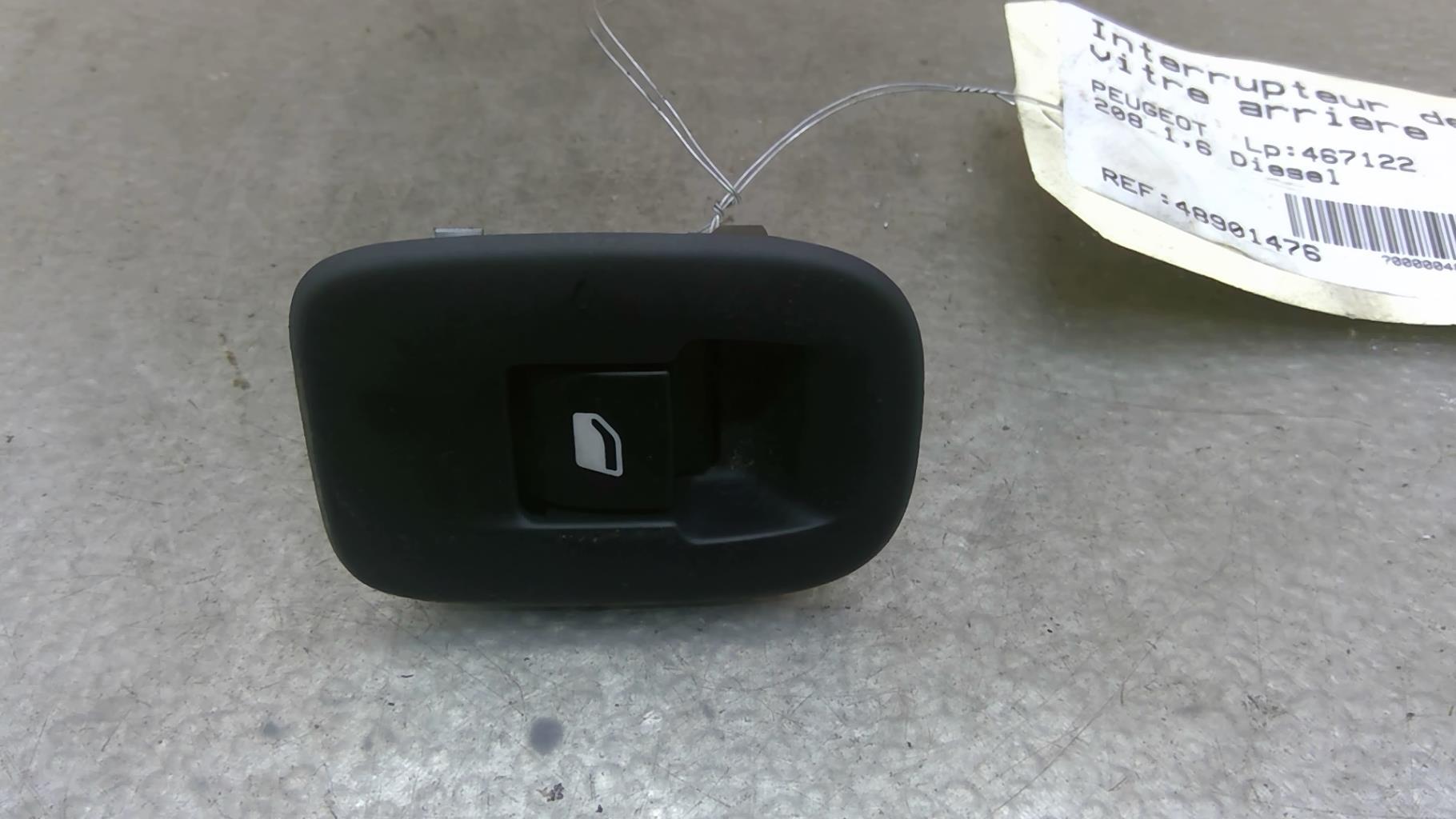 Interruttore lavacristalli posteriore sinistro PEUGEOT 208 1 PHASE 2 Diésel - 1