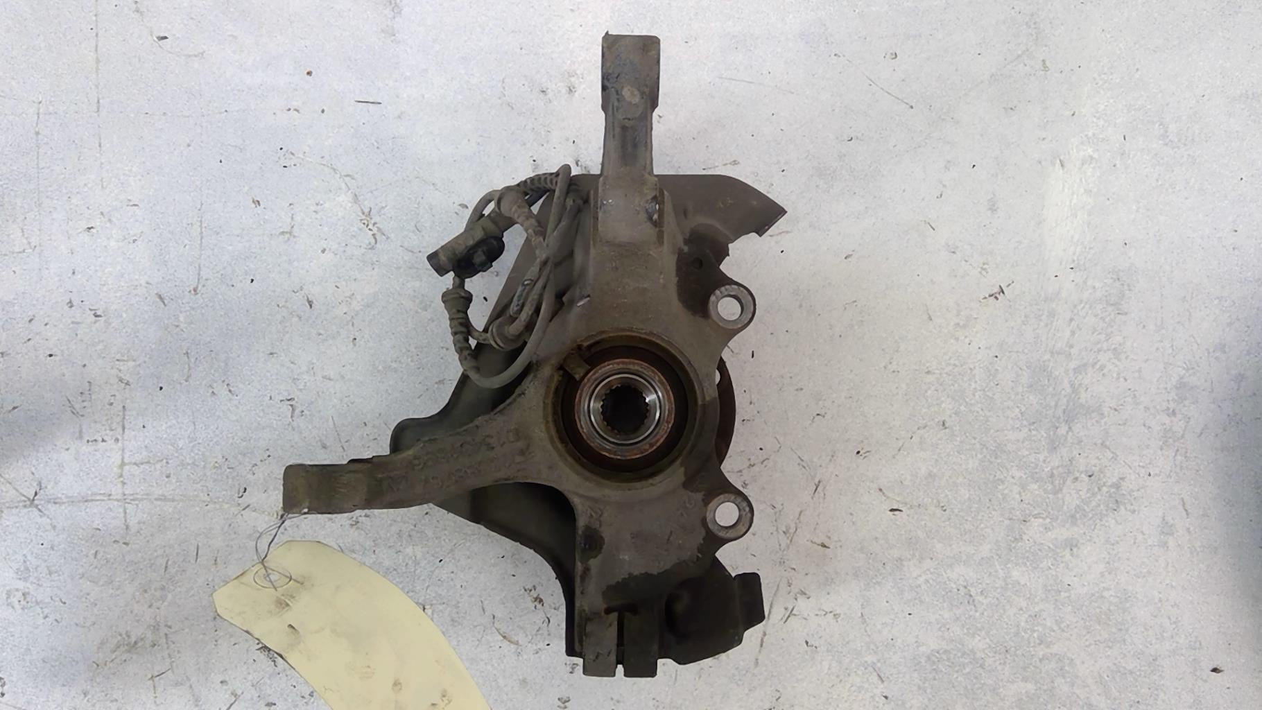 Pivot de moyeu avant gauche OPEL ADAM Essence - 1
