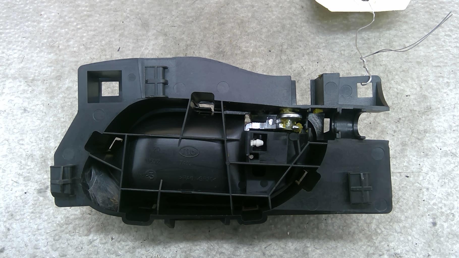 Maniglia interna posteriore destra CITROEN C5 2 BREAK Diésel - 1