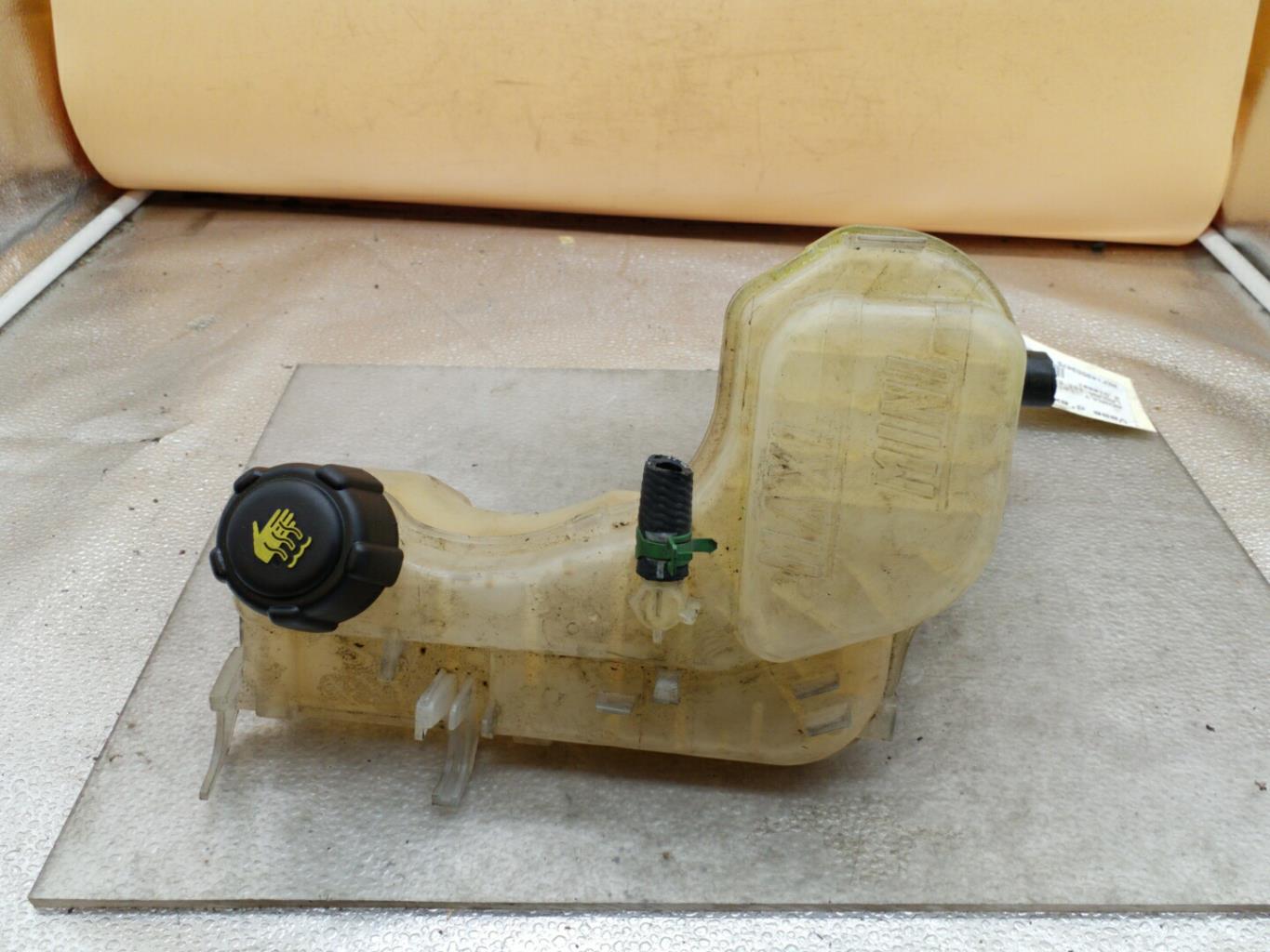 Vase d'expansion RENAULT LAGUNA 3 PHASE 2 BREAK Diesel - 1