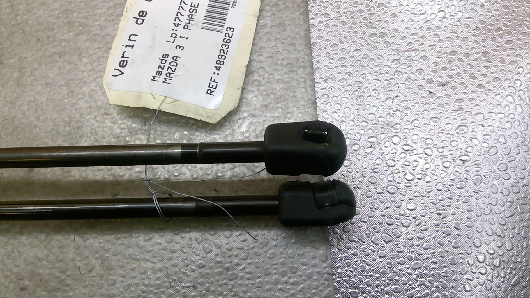 Verin de coffre MAZDA 3 1 PHASE 1 Essence - 1