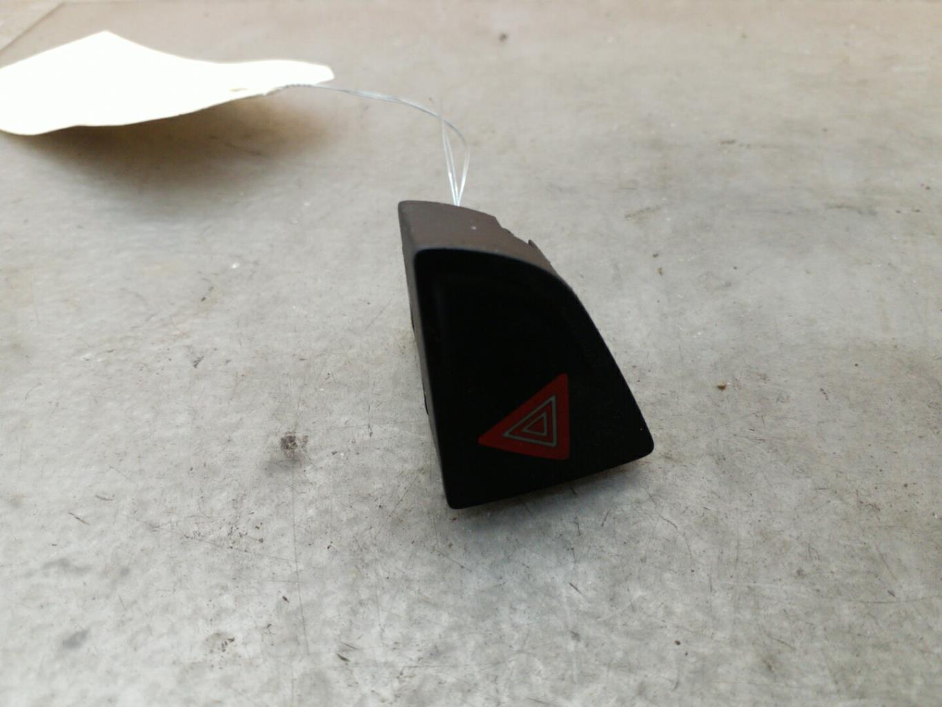 Bouton de warning CITROEN C5 2 Diesel - 1