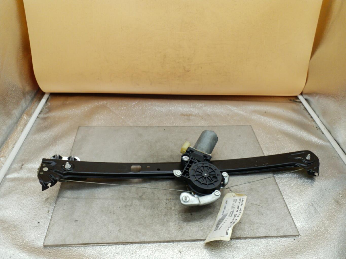 Leve vitre electrique arriere gauche BMW X5 E53 Diesel - 1