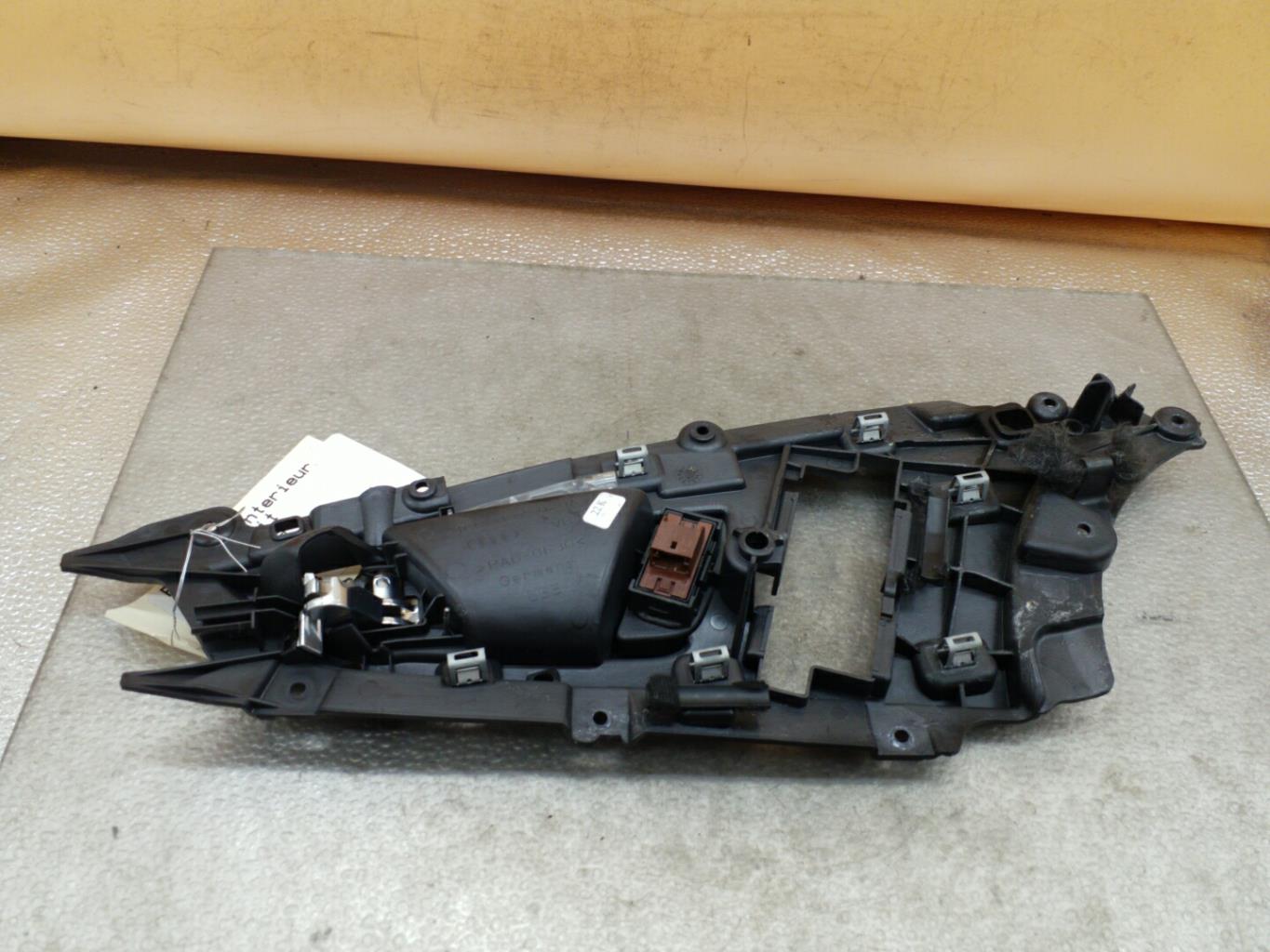 Poignee interieur avant droit AUDI A7 1 Diesel - 1