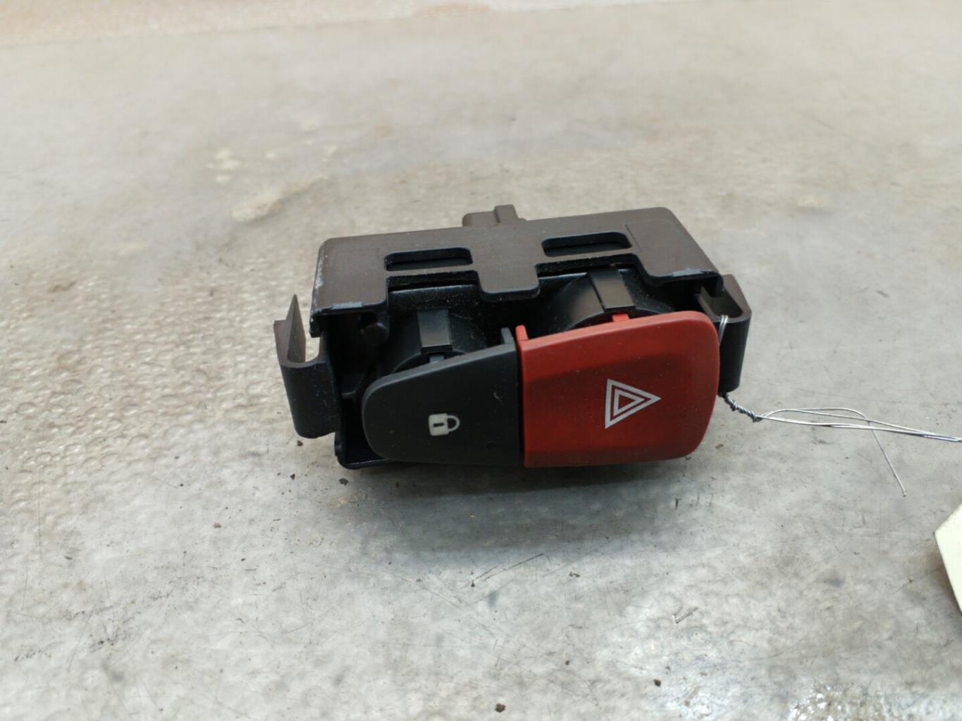 Interruttore luci emergenza RENAULT GRAND SCENIC 3 PHASE 1 Diésel - 1