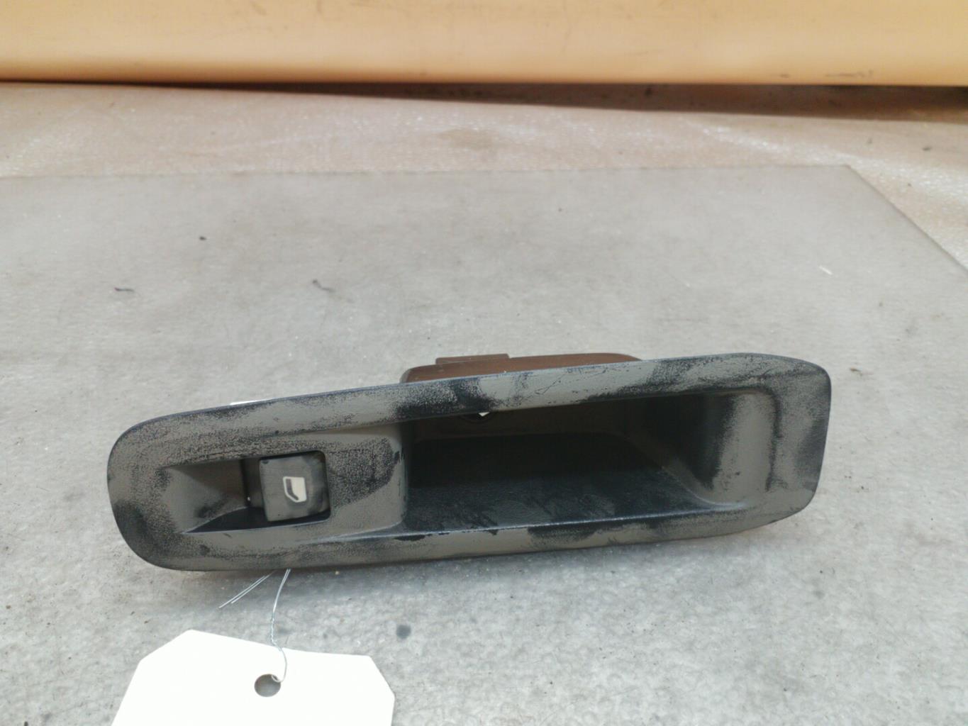 Interruttore lavacristalli posteriore sinistro PEUGEOT 308 2 PHASE 1 Gasolina - 1