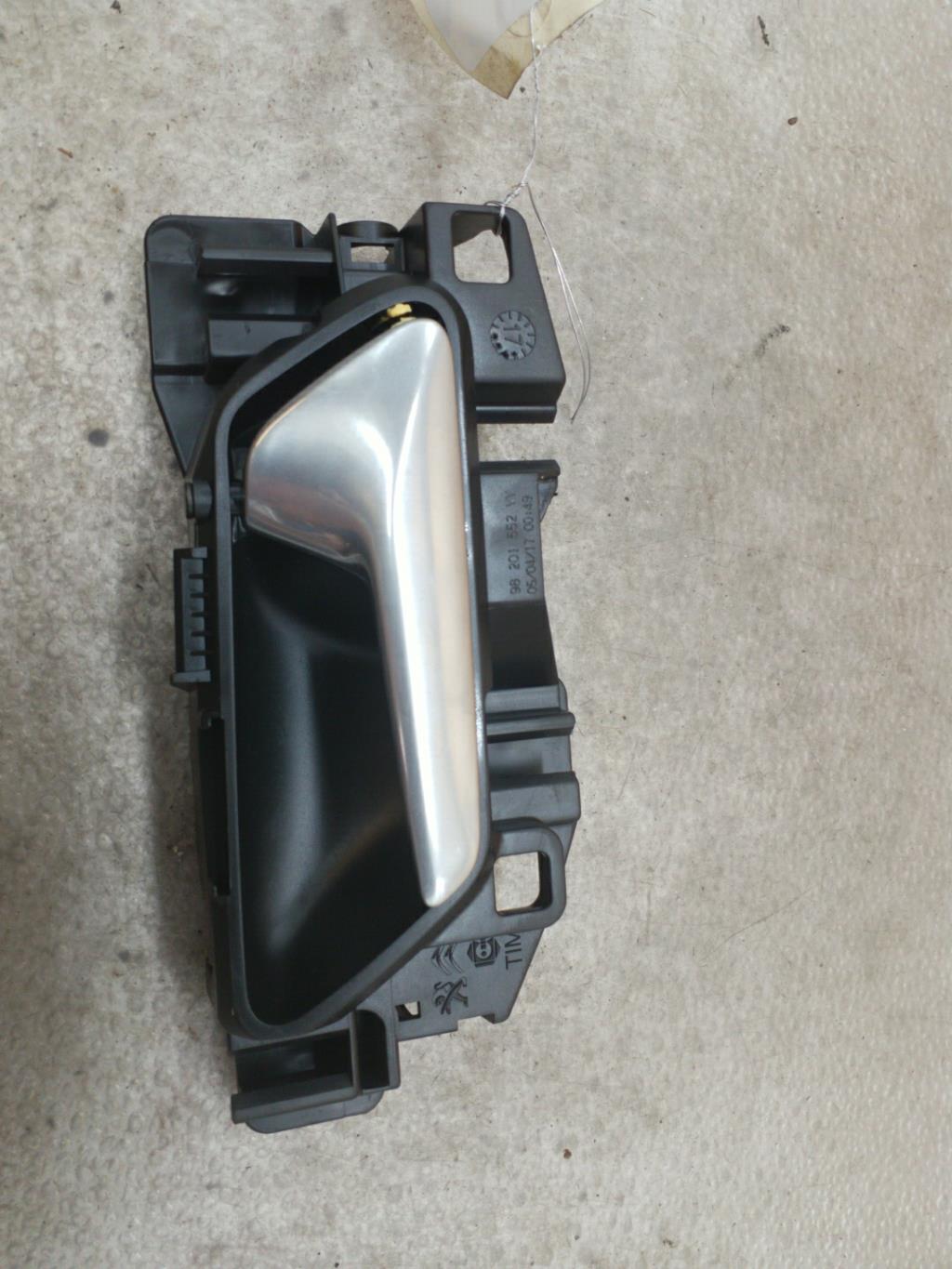 Maniglia interna posteriore destra PEUGEOT 308 2 PHASE 1 Gasolina - 1