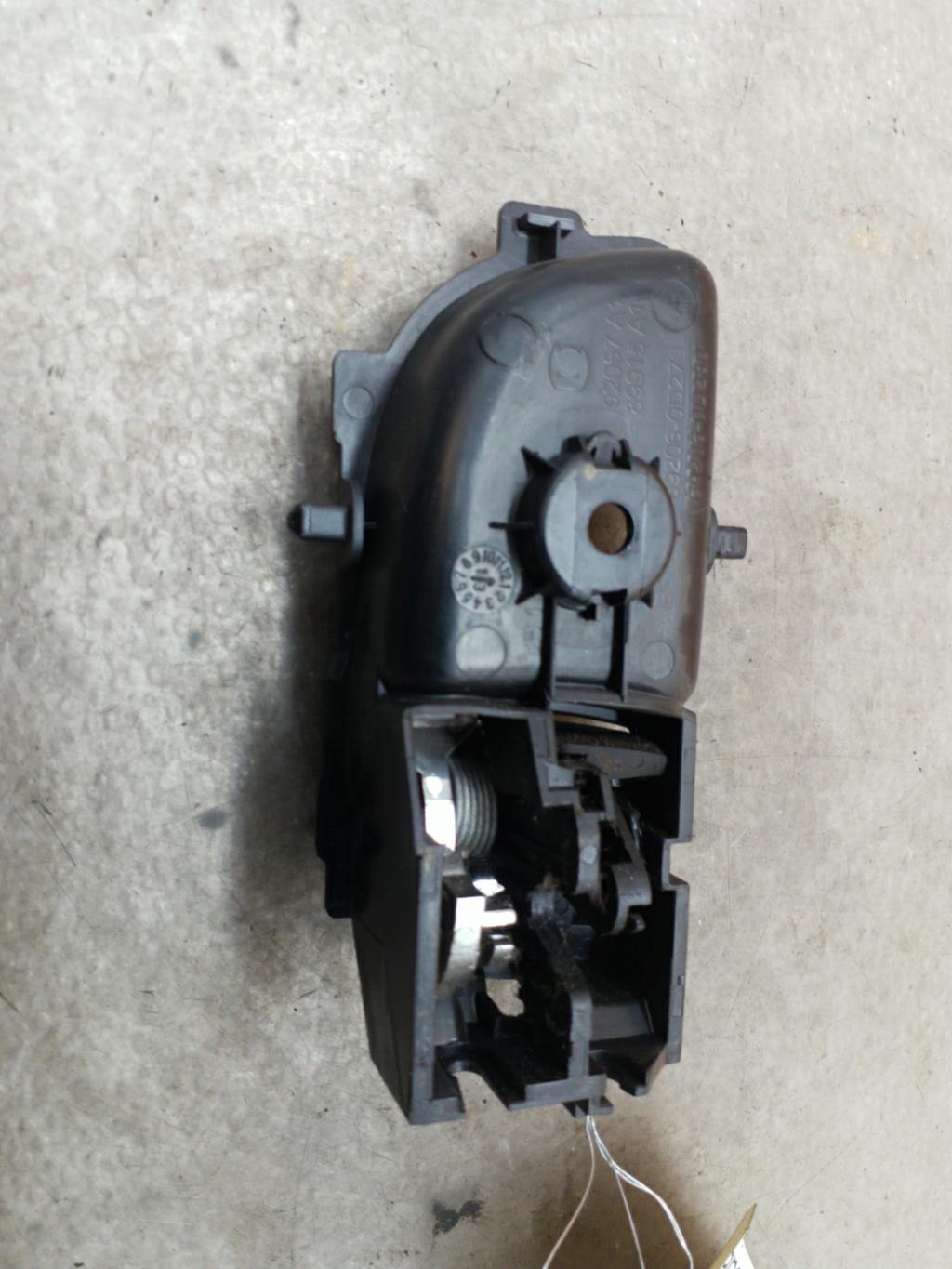 Maniglia interna anteriore sinistra TOYOTA YARIS 3 PHASE 1 Diésel - 1