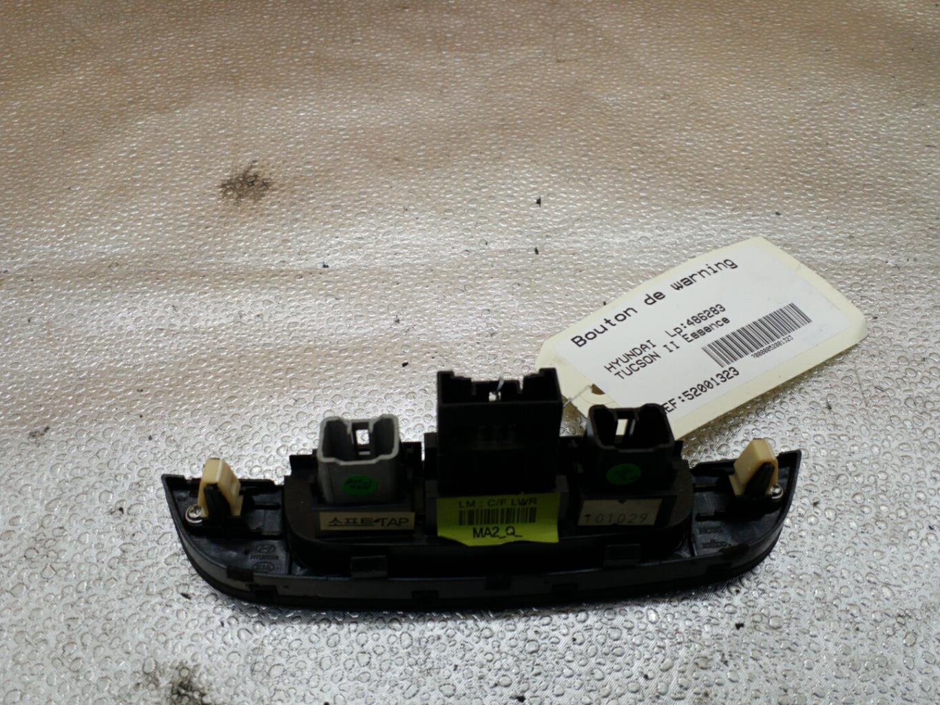 Bouton de warning HYUNDAI TUCSON 2 Essence - 1