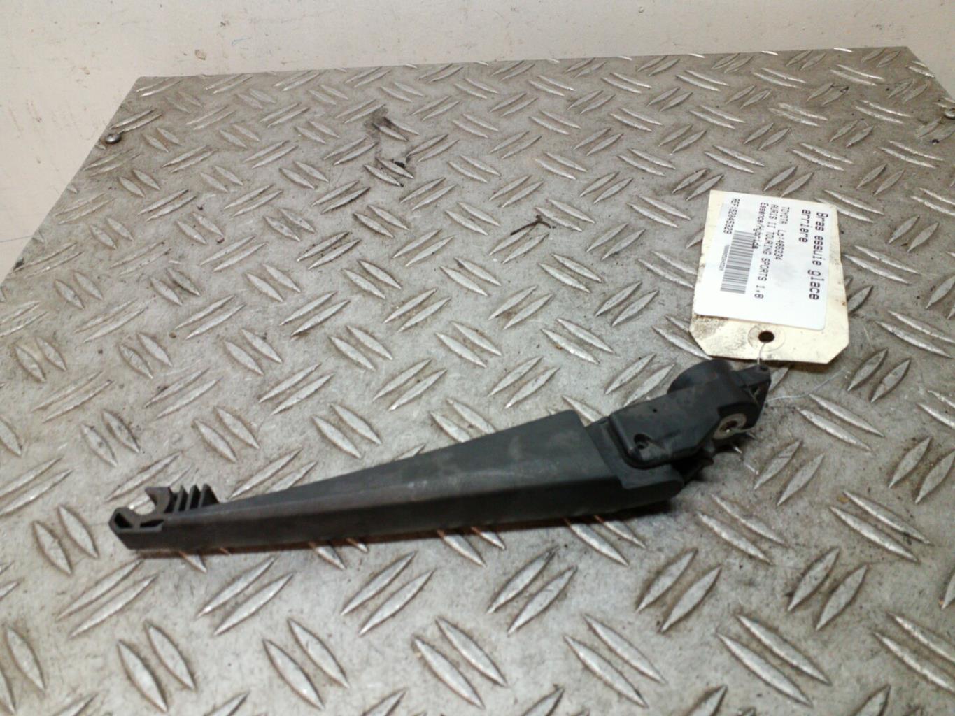 Braccio tergicristallo posteriore TOYOTA AURIS 2 PHASE 1 BREAK Gasolina/Híbrido - 1