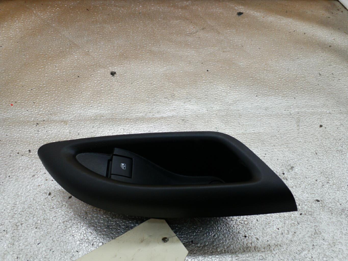 Interruttore lavacristalli posteriore destro OPEL ASTRA K PHASE 1 Diésel - 1