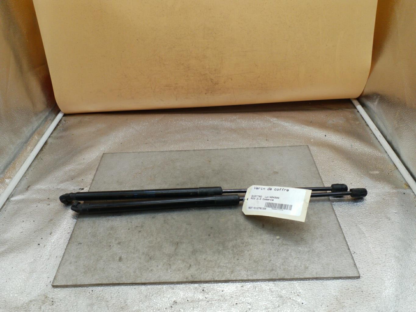 Verin de coffre AUDI A3 2  - 1