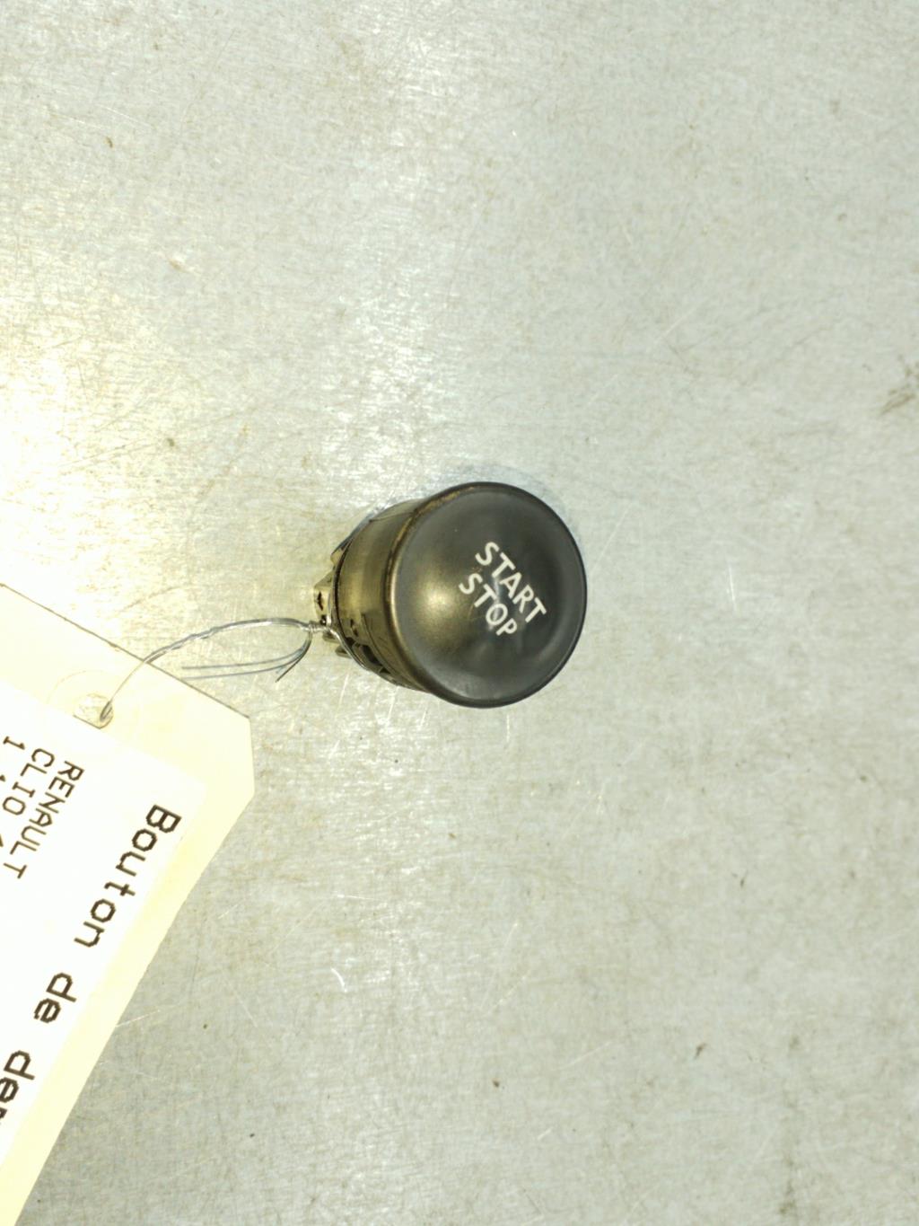 Bouton de demarrage RENAULT CLIO 4 PHASE 1 Diesel - 1