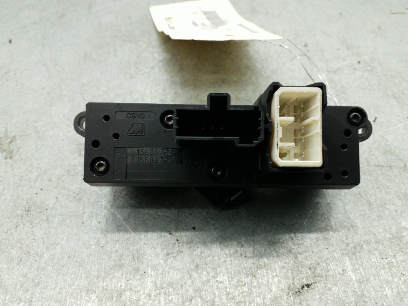 Bouton de warning ALFA ROMEO 159 BREAK Diesel - 1
