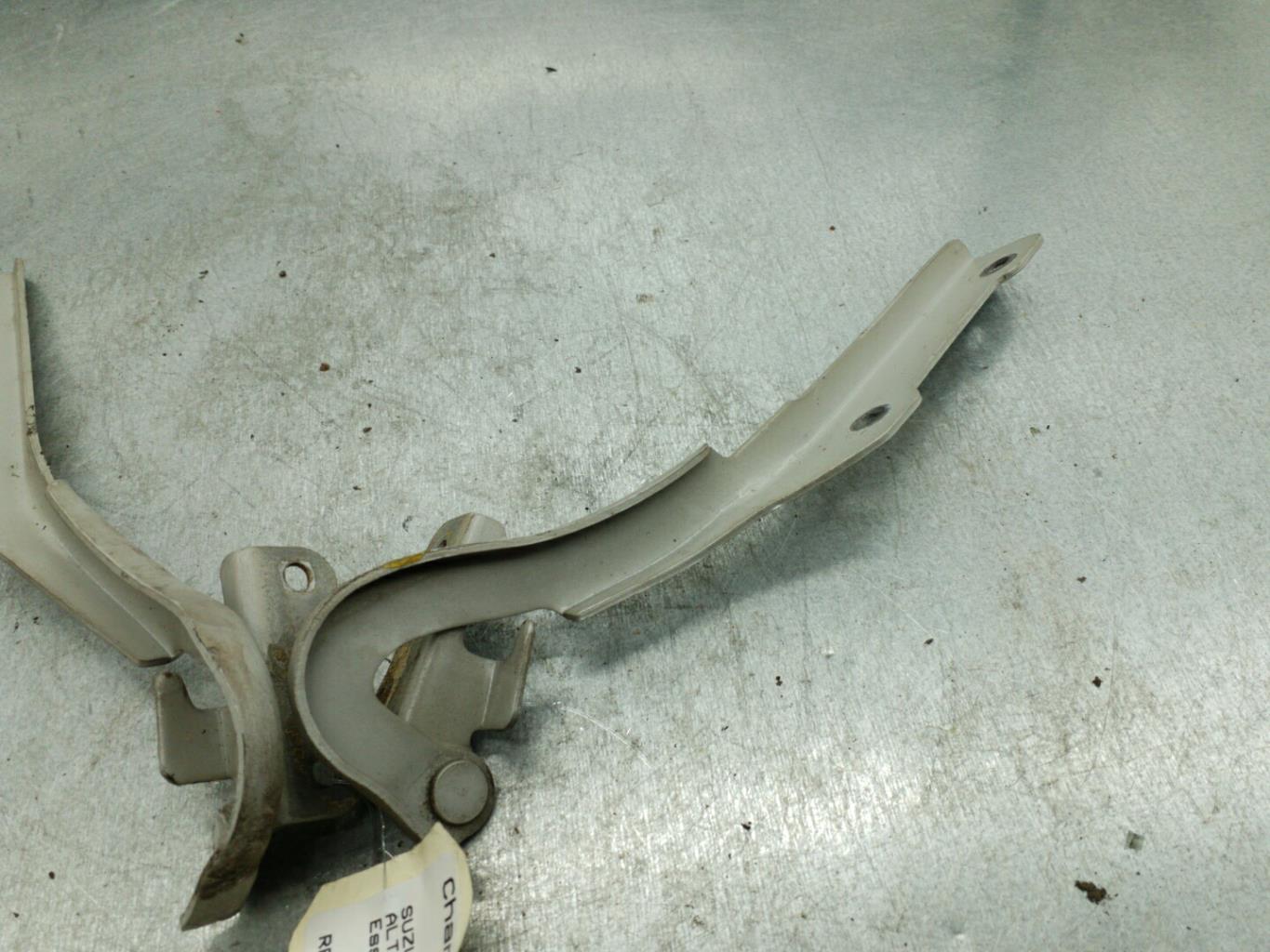 Charniere de capot SUZUKI ALTO 3 Essence - 1