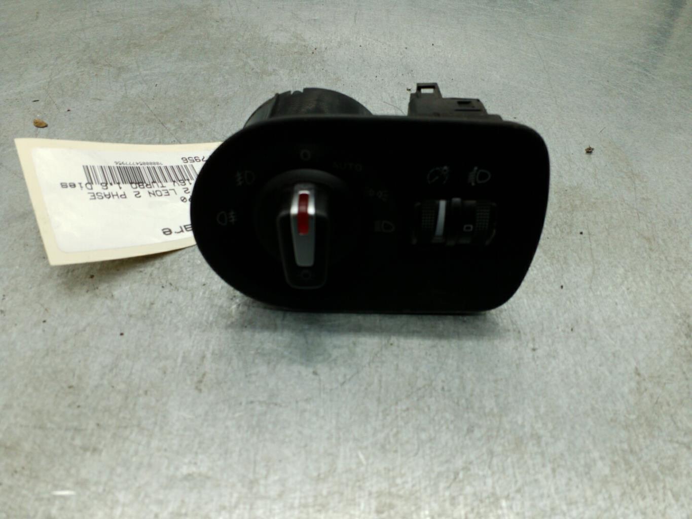 Commande de phare SEAT LEON 2 PHASE 2 Diesel - 1