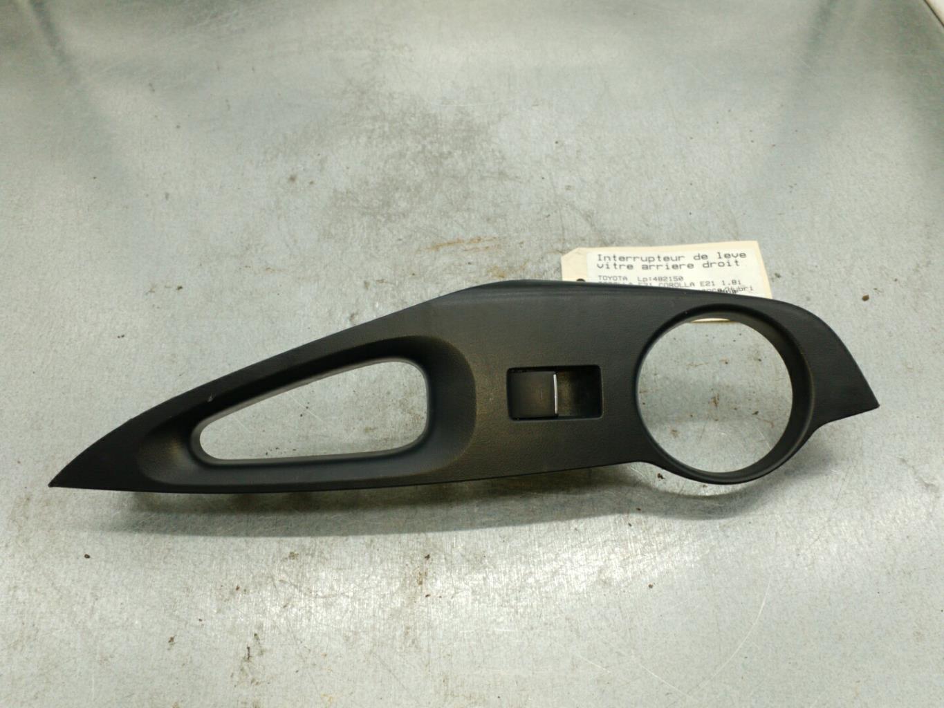 Interruttore lavacristalli posteriore destro TOYOTA COROLLA E21 Gasolina/Híbrido - 1