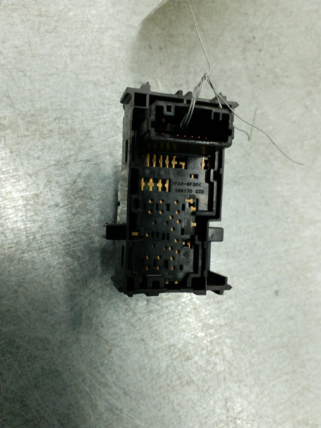 Interruttore lavacristalli posteriore destro TOYOTA C-HR 1 PHASE 1 Gasolina/Híbrido - 1