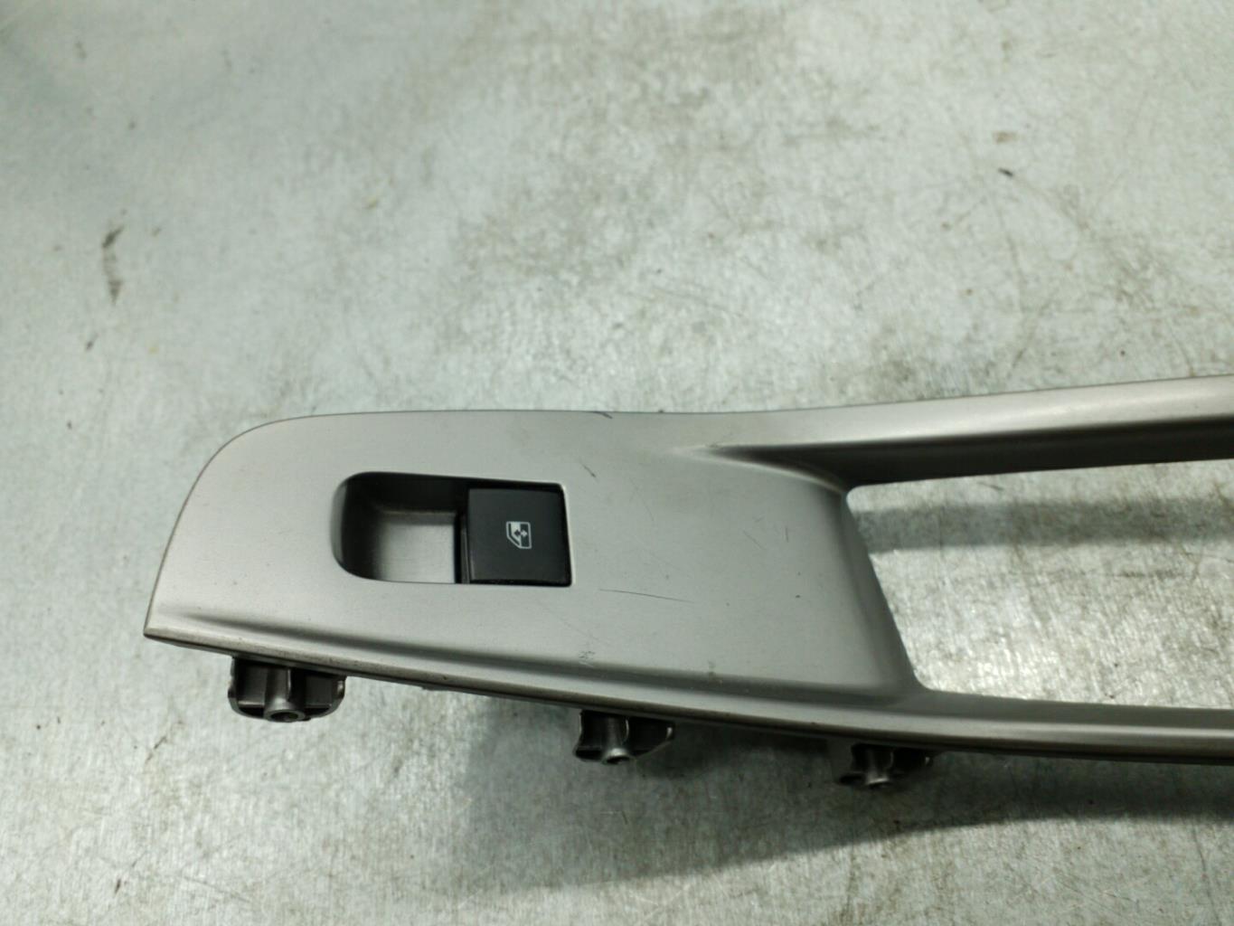 Interruttore lavacristalli posteriore sinistro CHEVROLET ORLANDO Diésel - 1
