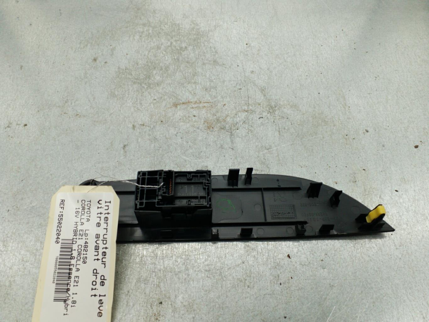 Interruttore lavacristalli anteriore destro TOYOTA COROLLA E21 Gasolina/Híbrido - 1